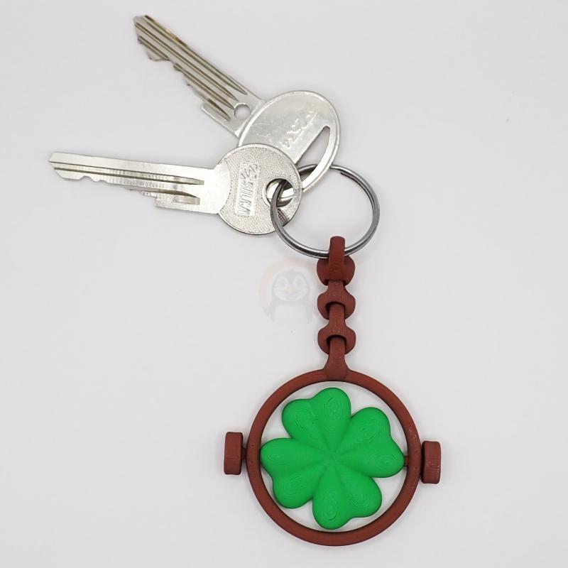Přívěsek na klíče Čtyřlístek v kruhu