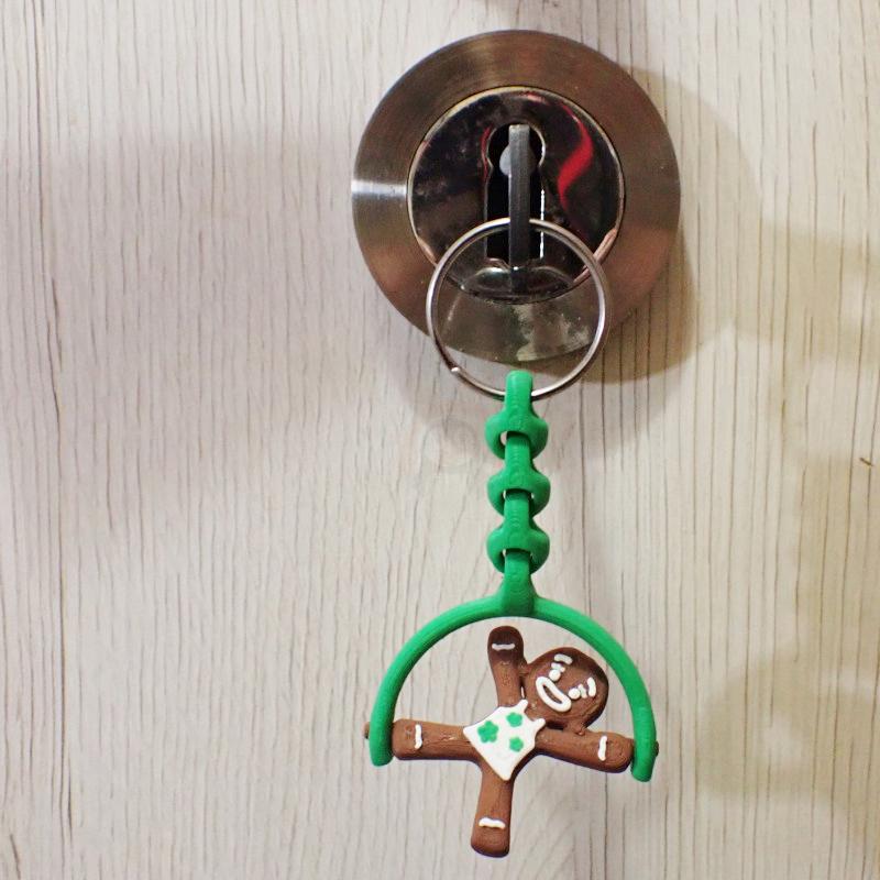 Přívěsek na klíče Perníček holka