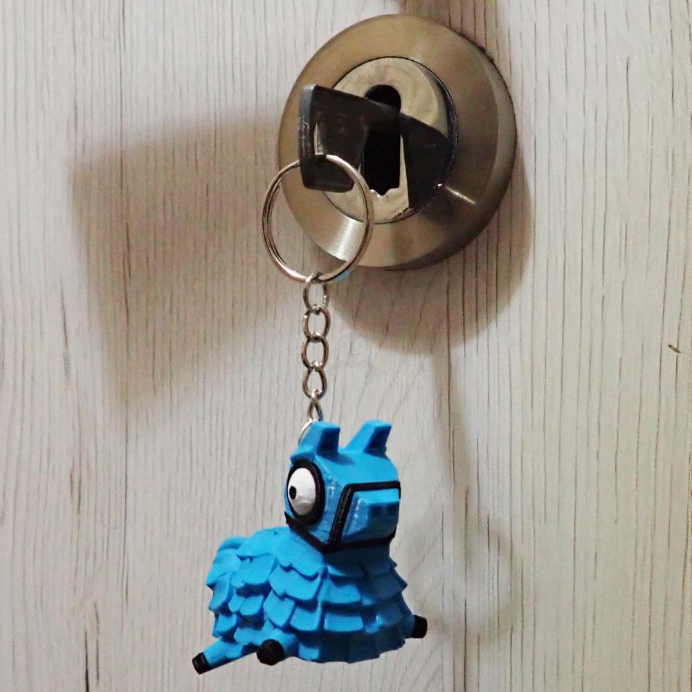 Přívěsek na klíče Piňata