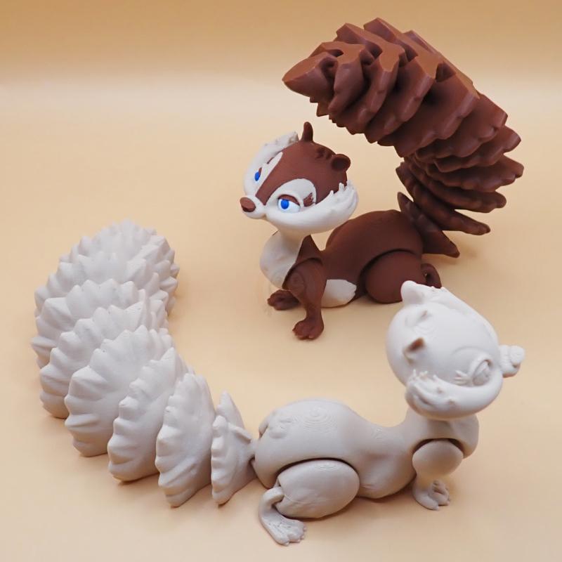 Veverka s dlouhým ocasem