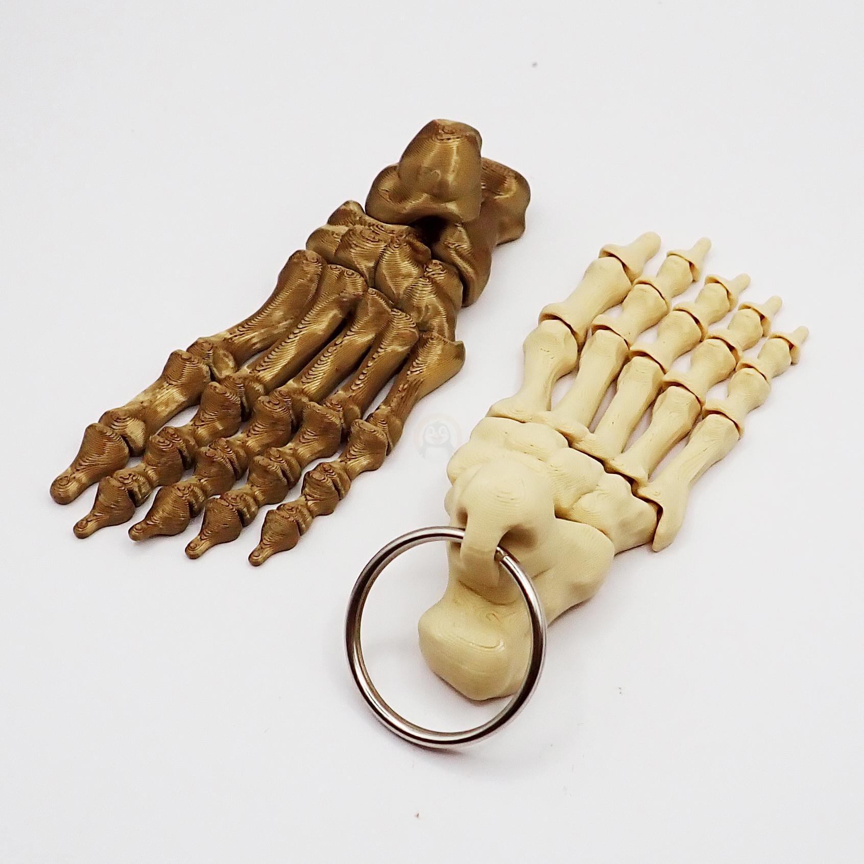 Přívěsek na Klíče Noha Kostlivce pravá