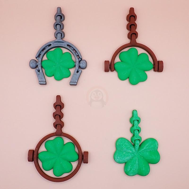 Přívěsek na klíče Čtyřlístek v podkově