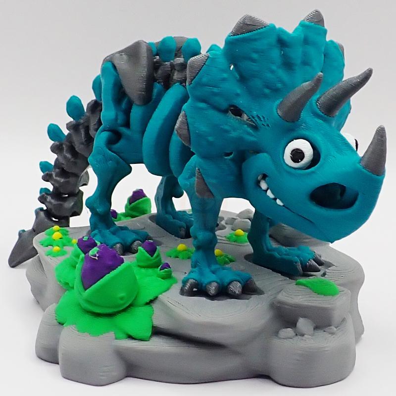 Kostra Triceratopse s očima