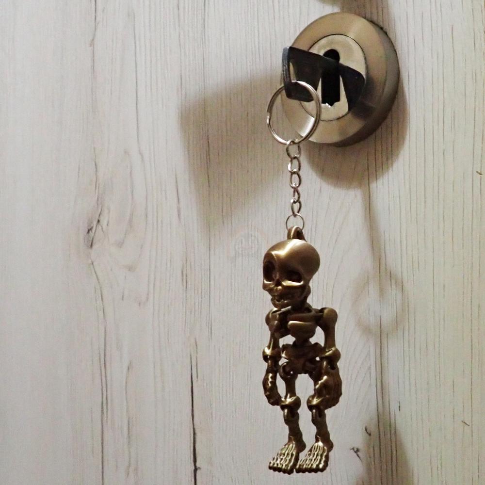 Přívěsek na klíče Kostlivec