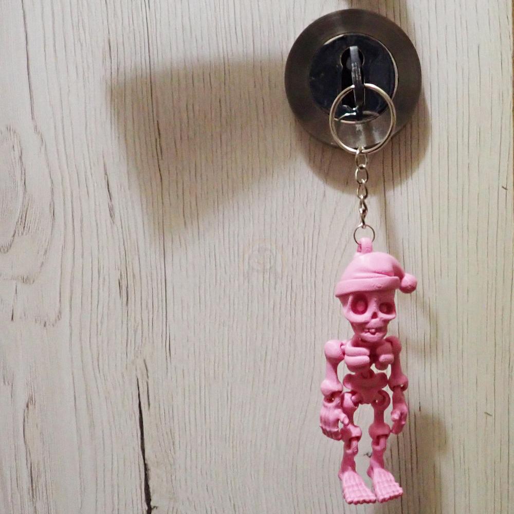 Přívěsek na klíče Vánoční kostlivec