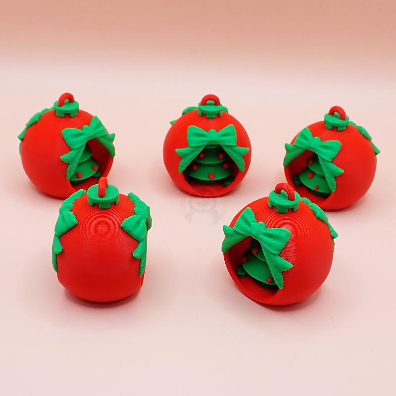 Ozdoba na tužku Stromeček