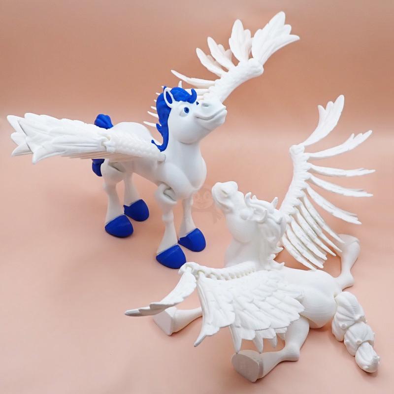 Pegas se zavřenými ústy