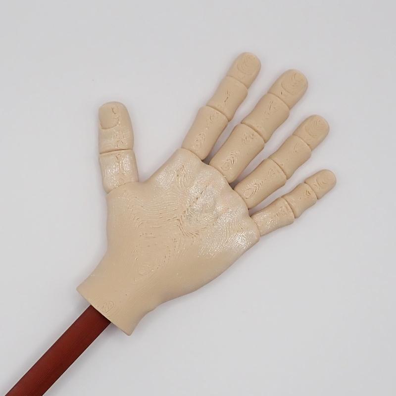 Ozdoba na tužku Ruka Lidská