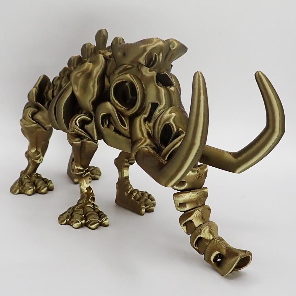 Kostra Mamuta s chobotem